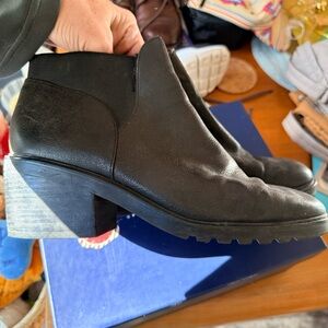 Eileen Fisher Black Leather Ankle Booties